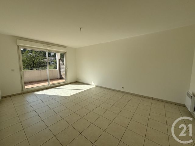 Appartement T3 à louer - 3 pièces - 61.6 m2 - MANOSQUE - 04 - PROVENCE-ALPES-COTE-D-AZUR - Century 21 Provence Immobilier